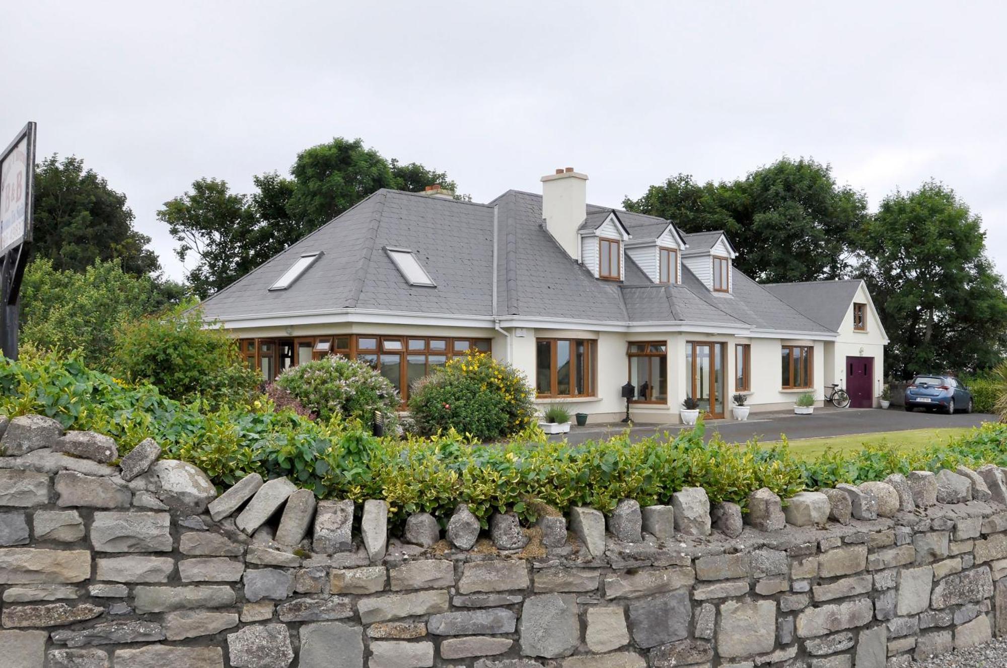 Atlantic 'N' Riverside B&B Easkey Eksteriør billede